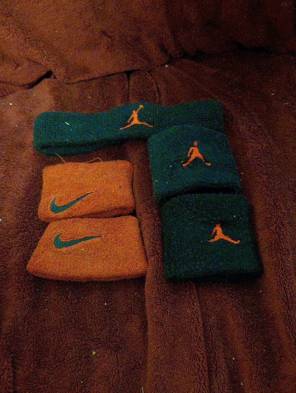 Jordan Athletic Headbands Set in Red & Black
